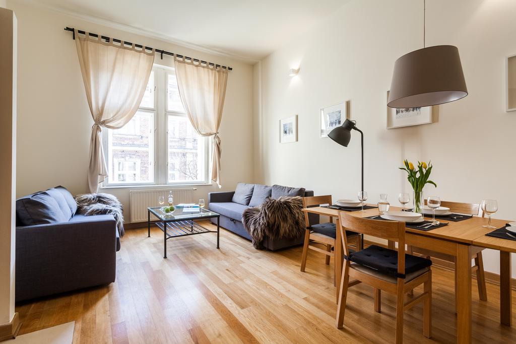 M Apartments Краків Екстер'єр фото